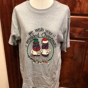 Men’s or women Holiday T shirt w California Raisins.